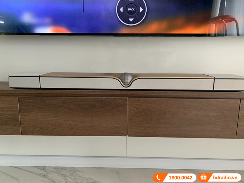 anh-thuc-te-cong-trinh-loa-soundbar-cua-chi-ngoc-3