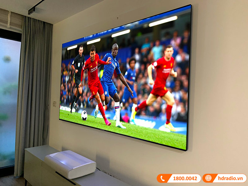 Lắp đặt hệ thống Máy Chiếu, Màn Chiếu Cao Cấp hơn 100 triệu để phục vụ World Cup 2022 Cho Anh Thông ở Hà Nội 