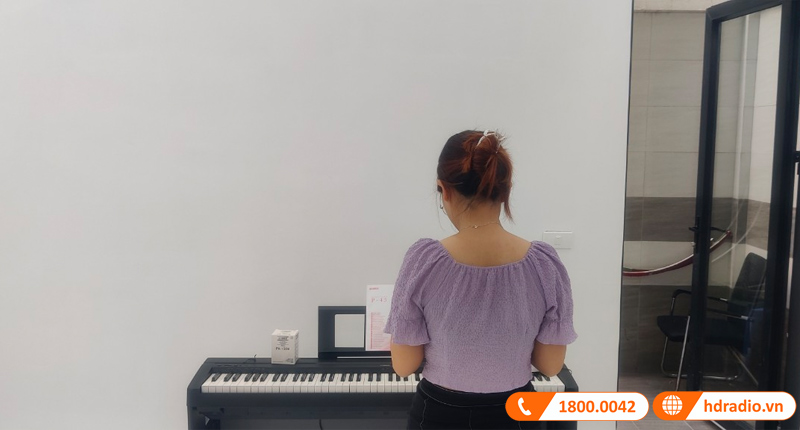 Bàn giao đàn Piano Yamaha P45 giá hơn 12tr cho chị Ngọc