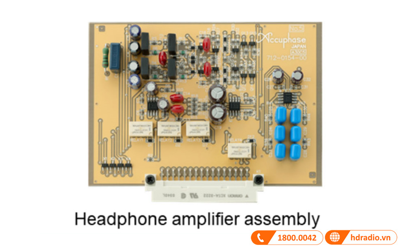 mach khuech dai tai nghe preamply accuphase c2900
