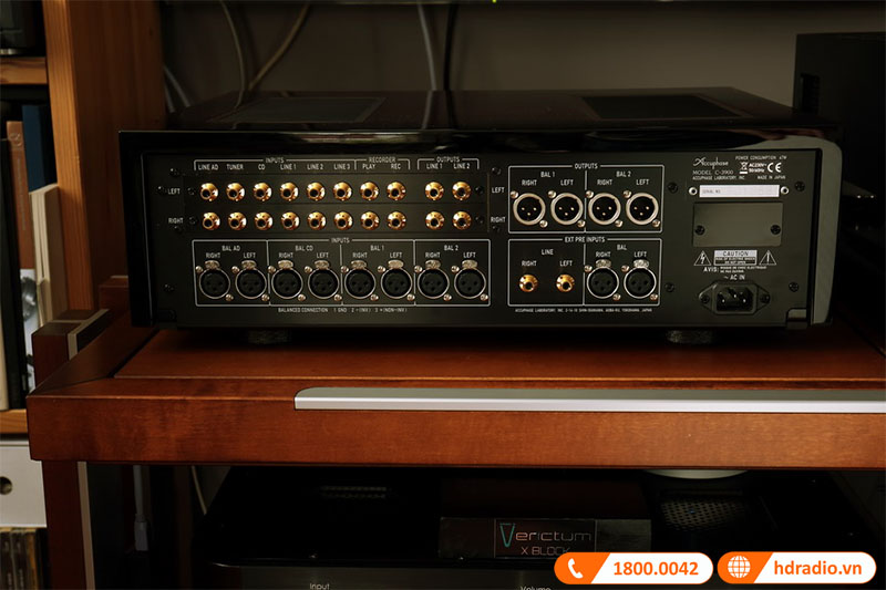 Đầu nối cao cấp dễ dàng phối ghép với nhiều thiết bị âm thanh khác