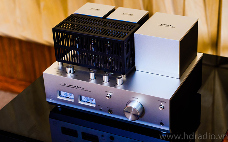 Amply đèn Luxman SQ-N150