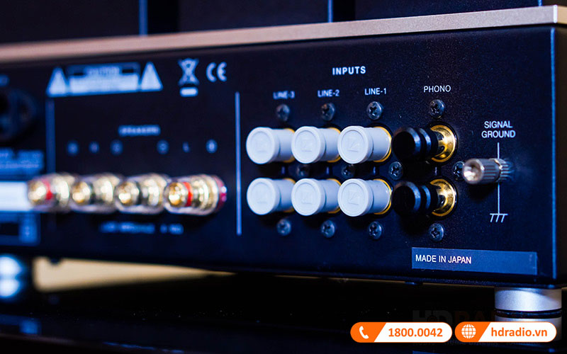 các cổng kết nối của Amply đèn Luxman SQ-N150