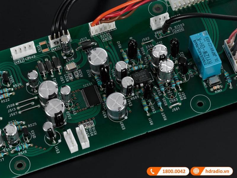 sử dụng mạch bán dẫn chất lượng âm thanh cao