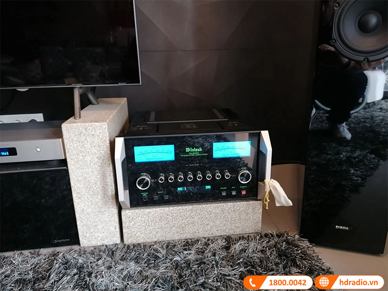 cac cong nghe noi bat cua Amply McIntosh MA9000