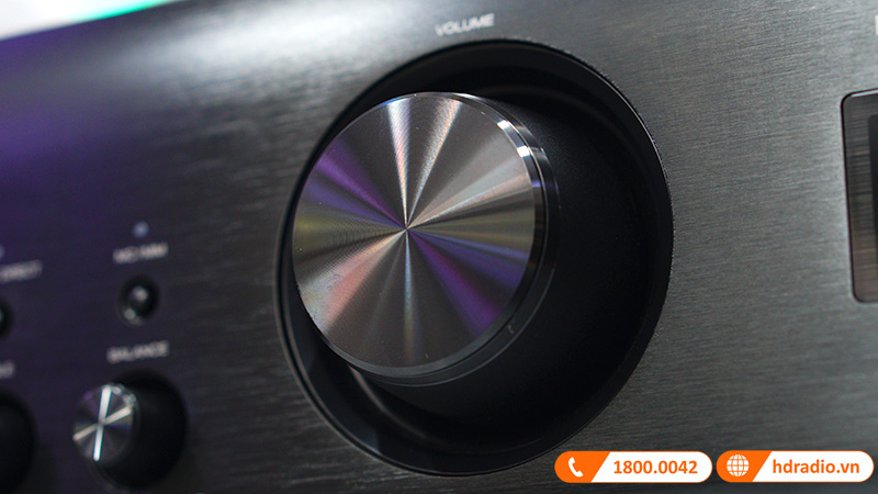 Nút điều chỉnh âm lượng amply Denon PMA-900HNE