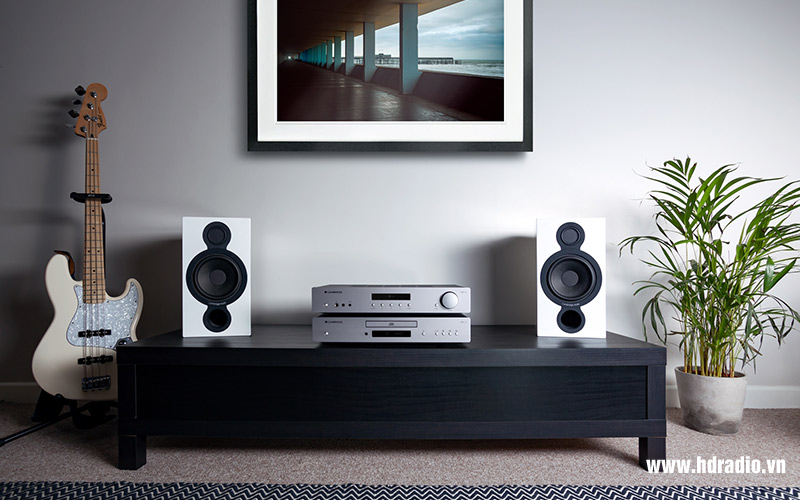 Amply Cambridge Audio AXA35