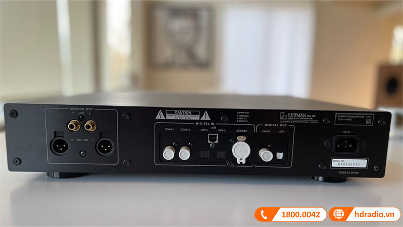 DAC Luxman DA-06