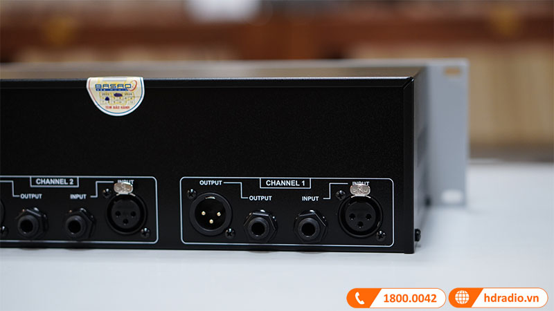 Phối ghép dễ dàng với Equalizer DBX 231s