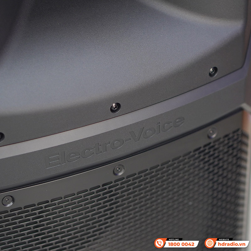Loa Electro voice Eviva 15P, Bass 38cm, Công suất 1000W, Max SPL 126db, Bluetooth, XLR/TRS-4
