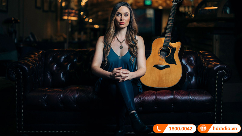 Đàn Guitar Yamaha A1M