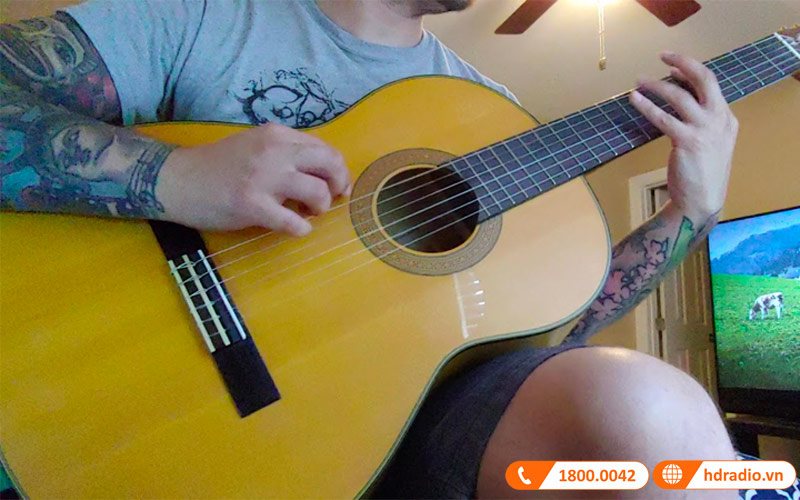 Đàn Guitar Yamaha CG172SF