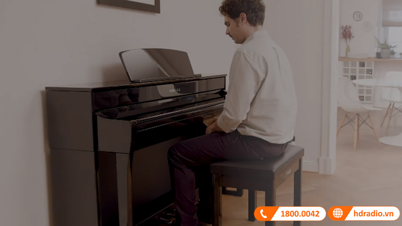 Đàn Piano Yamaha CLP-745