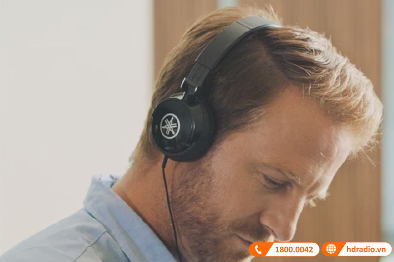 Đàn Piano Yamaha CSP-275