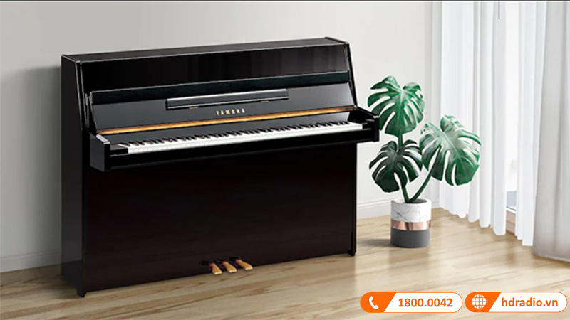 Đàn Piano Yamaha JU109