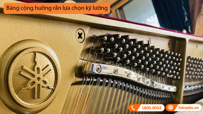 Đàn Piano Yamaha JU109