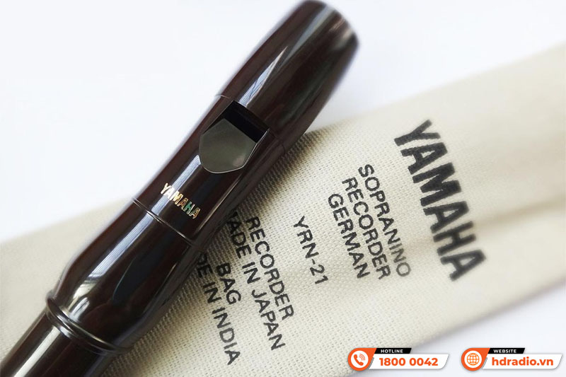 Sáo tiêu Yamaha YRN-21