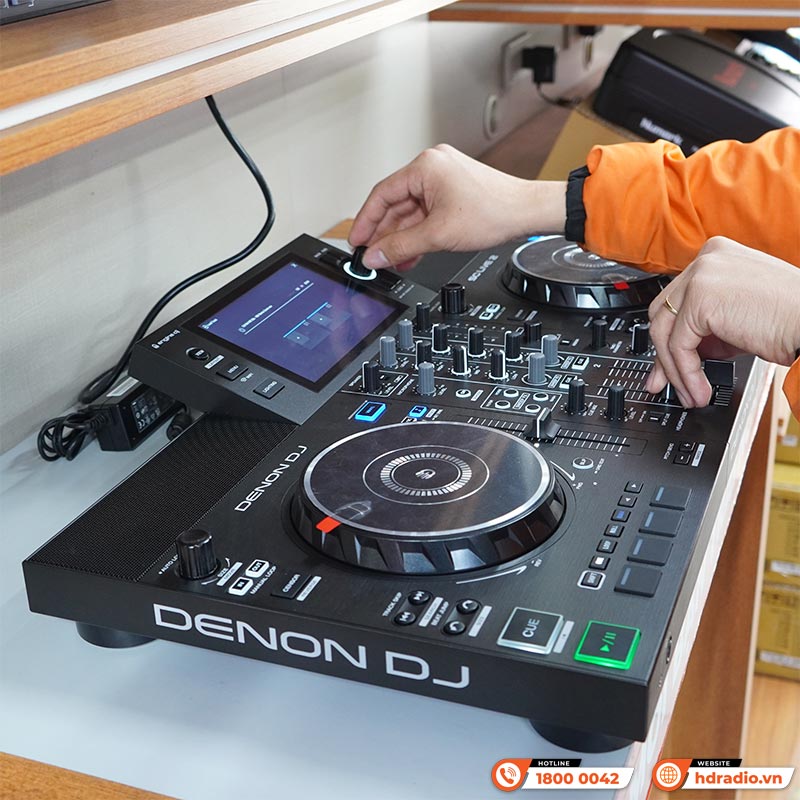 Bàn DJ Denon SC Live 2, có loa, USB độc lập, WiFi, 2 kênh, thẻ SD, Serato DJ, 4.6kg, Mới-9