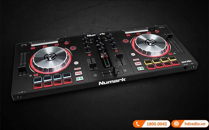 Bàn DJ Numark Mixtrack Pro 3 thiết kế hiện đại 