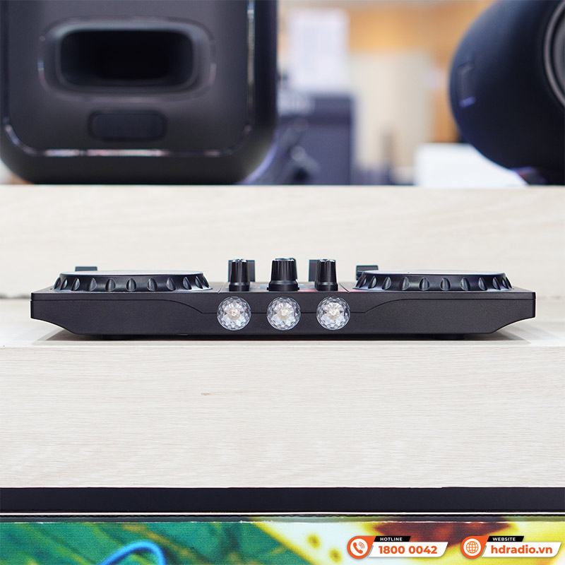 Bàn DJ Numark Party Mix II, Kết nối máy tính, 2 kênh, Serato DJ, có đèn LED, 0.95kg, Mới-6