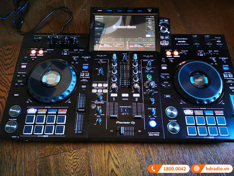 Bàn DJ Pioneer XDJ-RX3