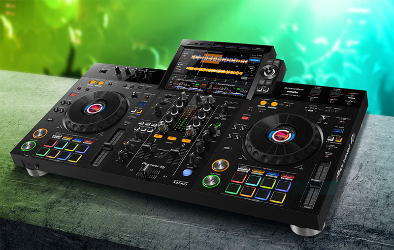 Bàn DJ Pioneer XDJ-RX3
