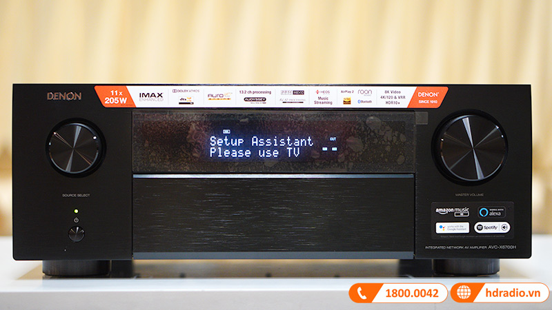 AVC-X6700H chân đế mang lại sự ổn định