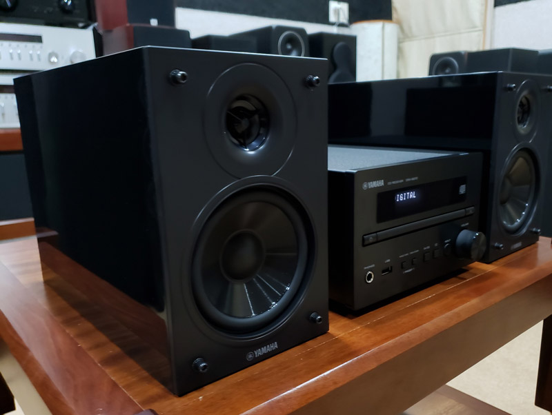 Dàn nghe nhạc Yamaha MCR-B370