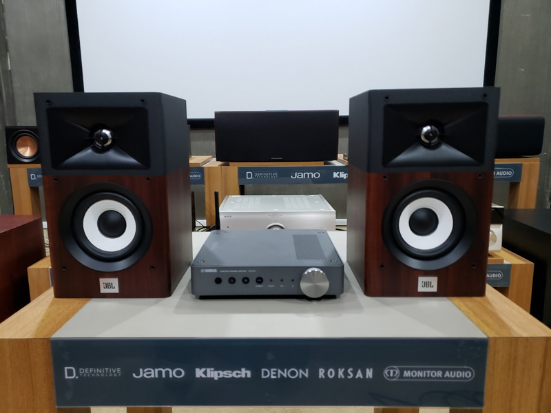 anh thuc te loa jbl stage a120