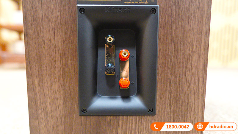 Cổng kết nối loa Klipsch RP-8060FA
