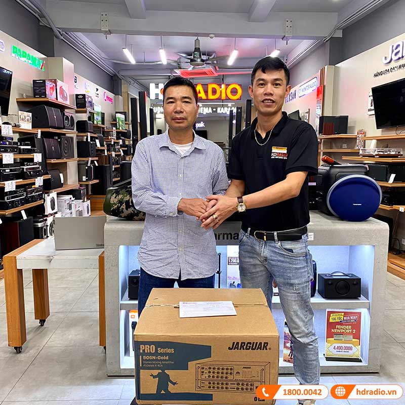 khách hàng mua Amply Jarguar 506N Gold Digital lại hdradio
