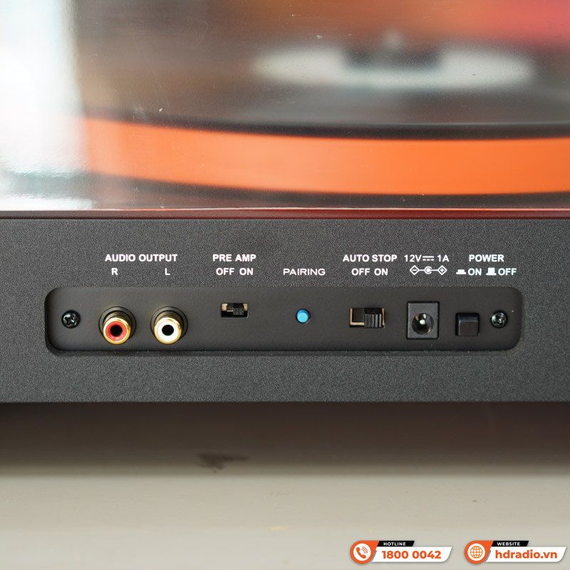 Đầu đĩa than JBL Spinner BT