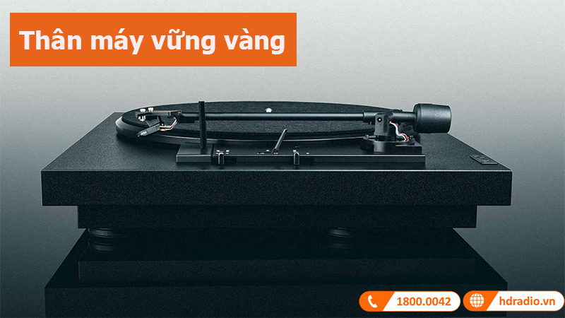  đầu đĩa than Pro-Ject A1 thân máy vững vàng