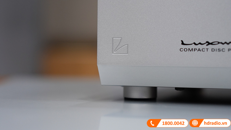 ảnh thực tế đầu CD Luxman DN150