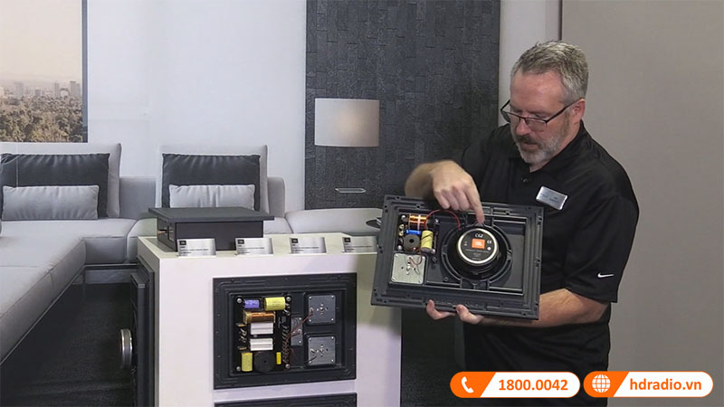 công suất khuếch đại mạnh mẽ 50-100W