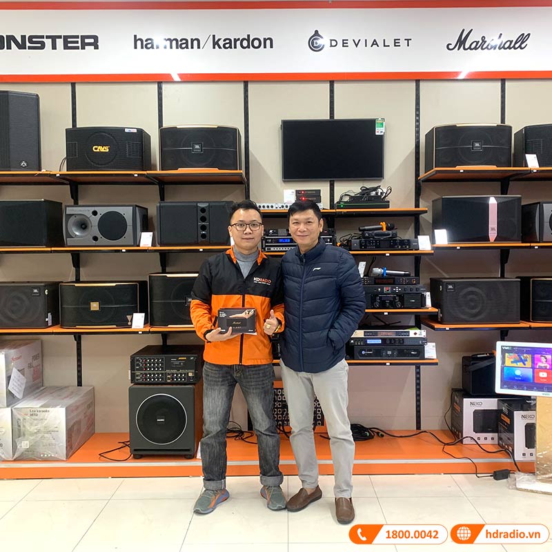 Loa Marshall Emberton II-18