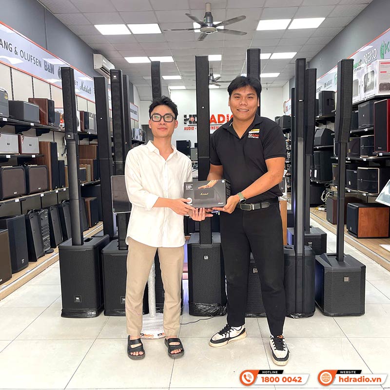 Loa Marshall Middleton 2 (II) Pin 30h, Chống Nước IP67, Bluetooth 5.3, AUX, Có Micro đàm thoại, Công suất 80W-10