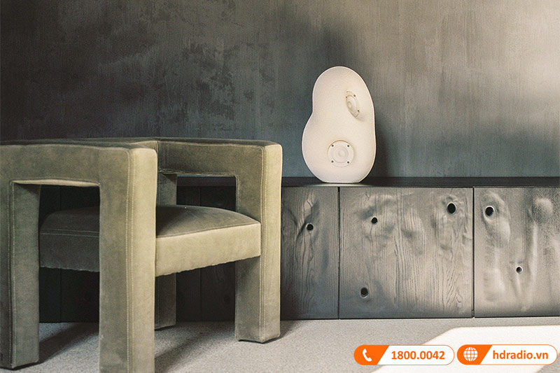 Loa Transparent Acoustic Sculpture