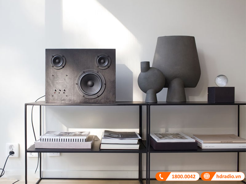 Loa Transparent Steel Speaker