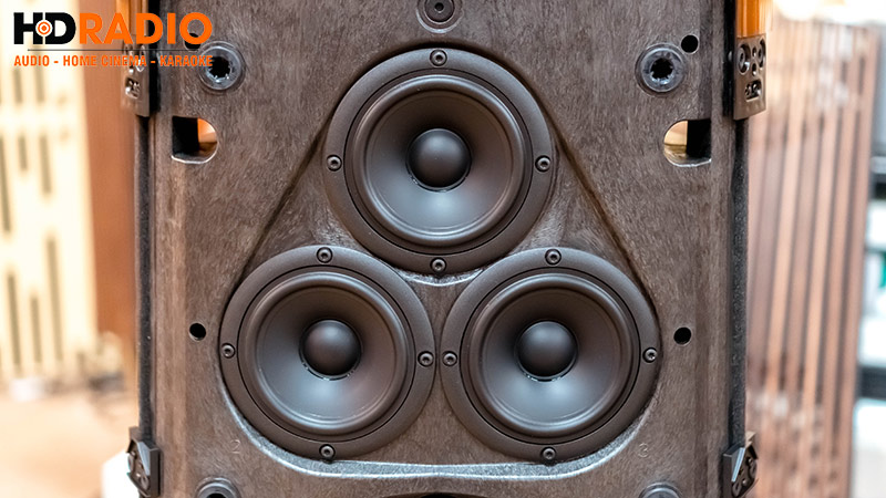 Loa bluetooth B&O Beolab 50