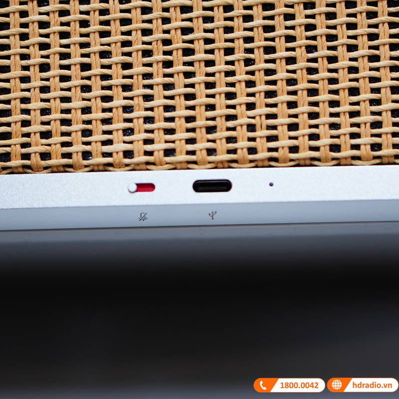 Loa B&O Beosound A5 ảnh thực tế