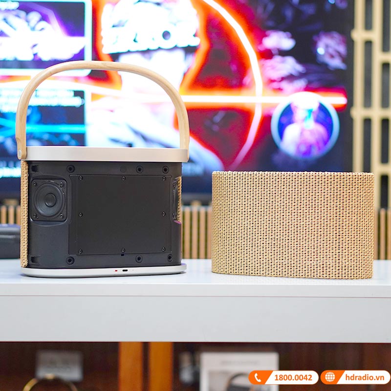 Loa B&O Beosound A5 ảnh thực tế