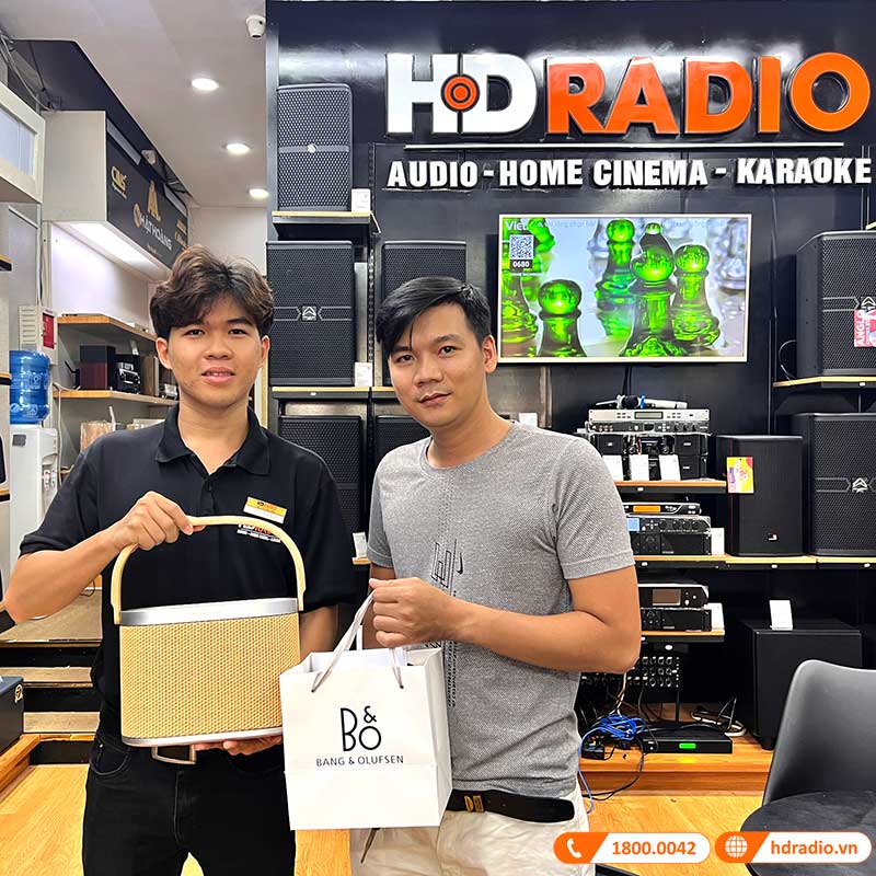 Loa B&O Beosound A5, Pin 12h, Công Suất 280W, IP65, Bluetooth, WiFi, Sạc Không Dây Qi, Chip Mozart Mới-3