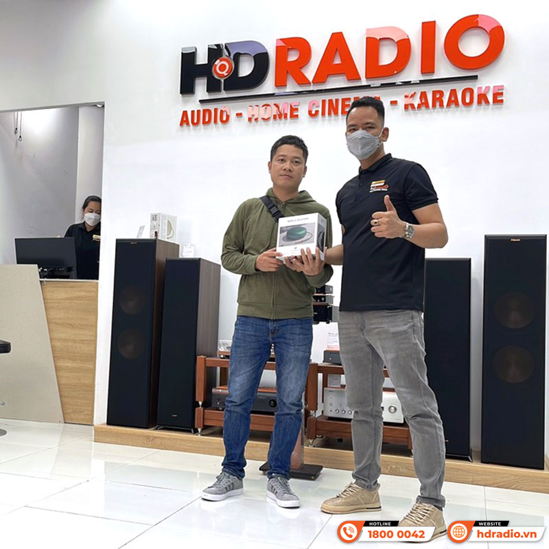 ảnh thực tế khách hàng mua loa Loa B&O Beosound A1 2nd Gen