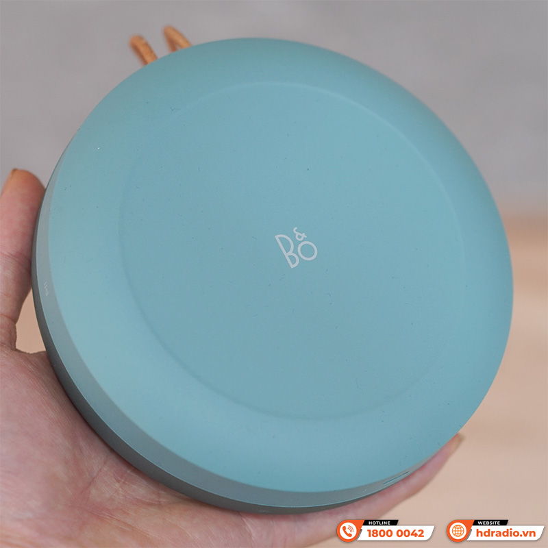 Loa B&O Beosound A1 Gen 3, Pin 24h, Âm thanh 360 độ, Công suất 60W, Chống nước IP67, Bluetooth 5.1, App Bang & Olufsen-5