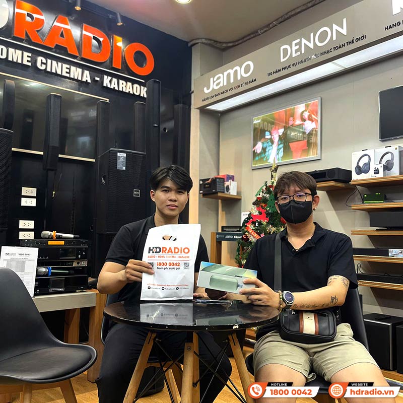 khách hàng mua Loa Bose SoundLink Flex 2 tại hdradio