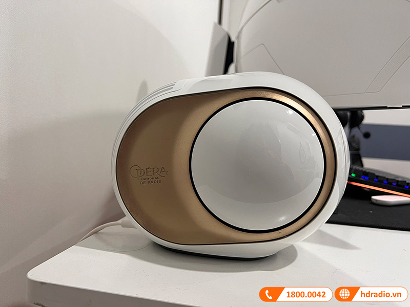 cận cảnh mặt bên loa Devialet Phantom II 98dB Opera de Paris