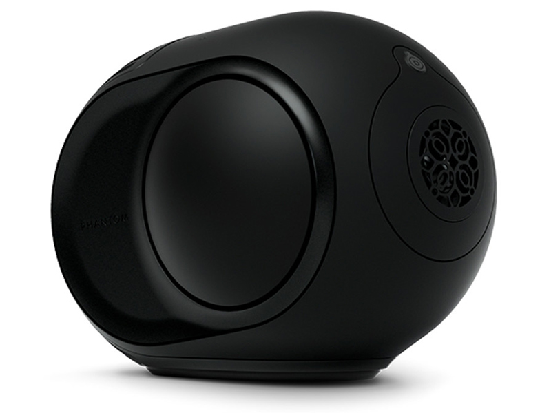 Loa Phantom Reactor 900 màu đen 1