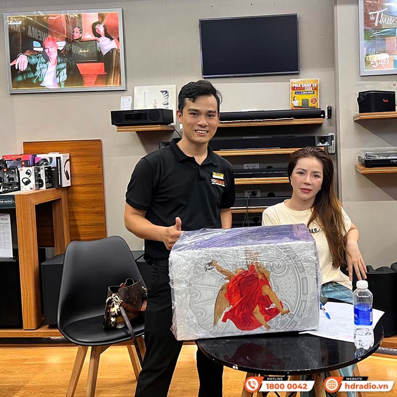 khách hàng mua Loa Devialet Phantom I 108DB Opera de paris chính hãng mới nhất tại hdradio