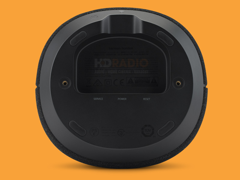 phía dưới Harman Kardon Citation 100